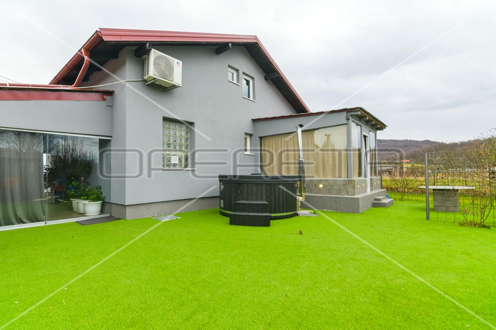 House, - Ladvenjak, Karlovac, Karlovac ,160m2