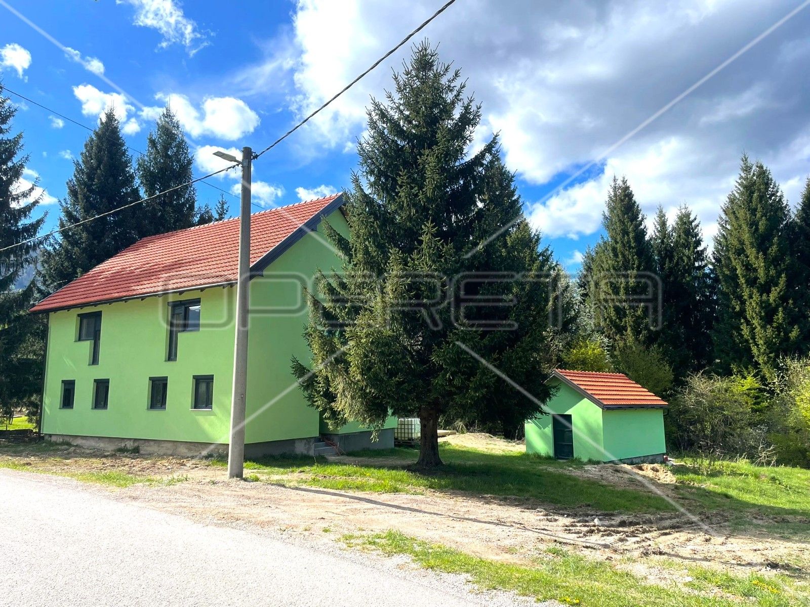 House - Jasenak 86b, Jasenak, Jasenak 260m2