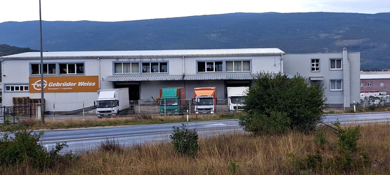 Commercial Space - Prisoje, Kraj, Dicmo 1500m2