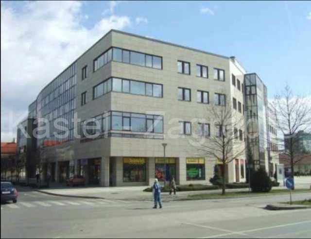 Commercial Space - Kapucinski trg, Centar, Varaždin 130.1m2