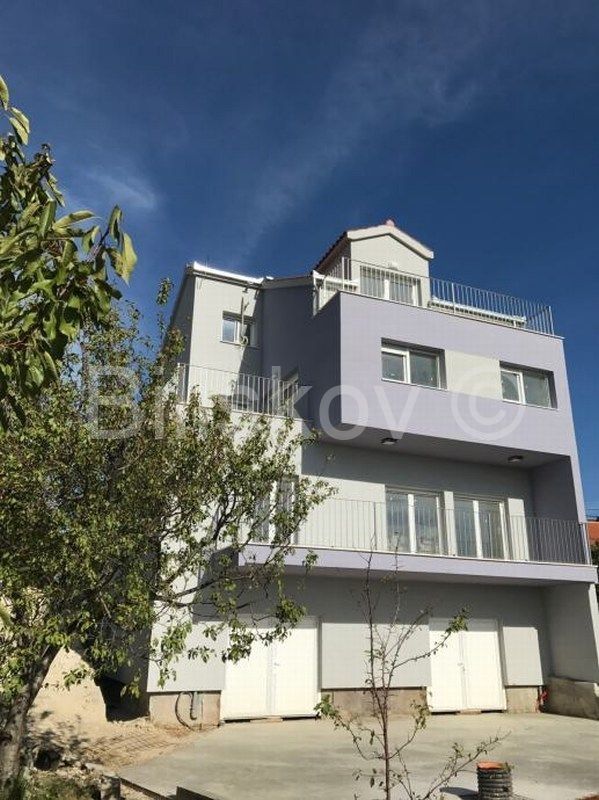 Commercial Space - Solin - Okolica 109.54m2