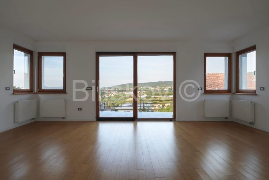 Apartment - Šestinski Vrh, Zagreb 212m2