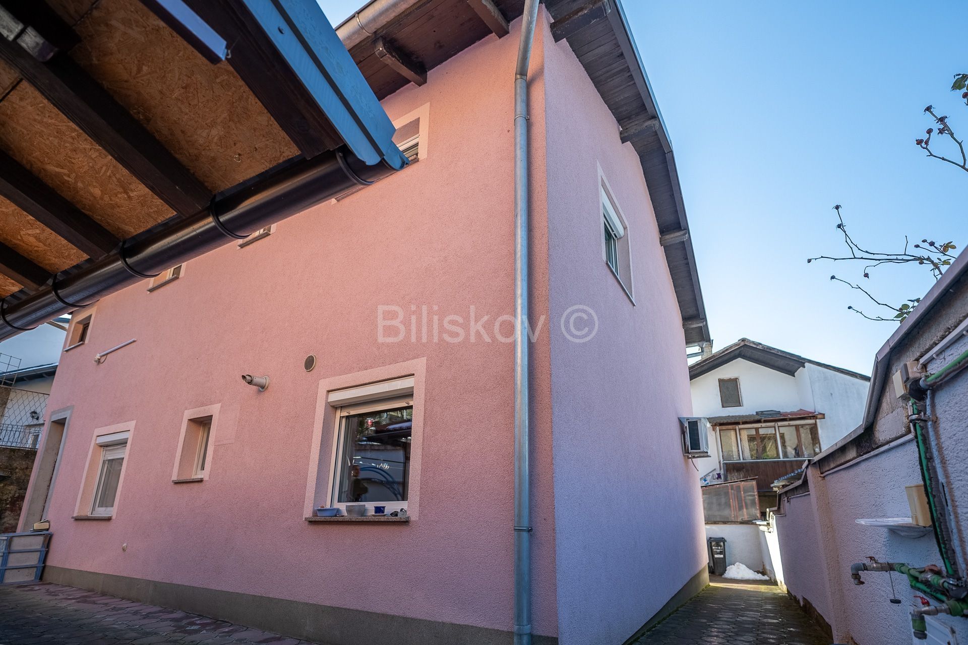 House - Kustošija Gornja, Zagreb 278.82m2