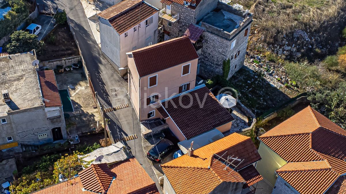 Kuća - Trogir 138m2