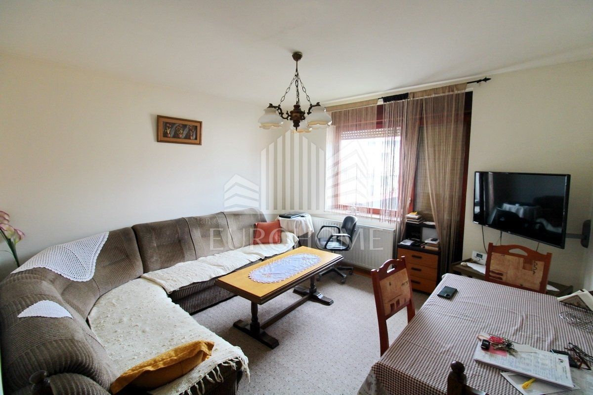 Apartment - Peščenica - Žitnjak 74m2