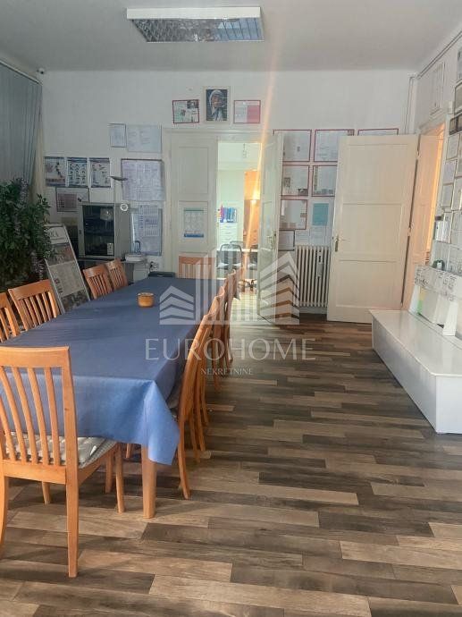 Apartment - Donji Grad, 186m2