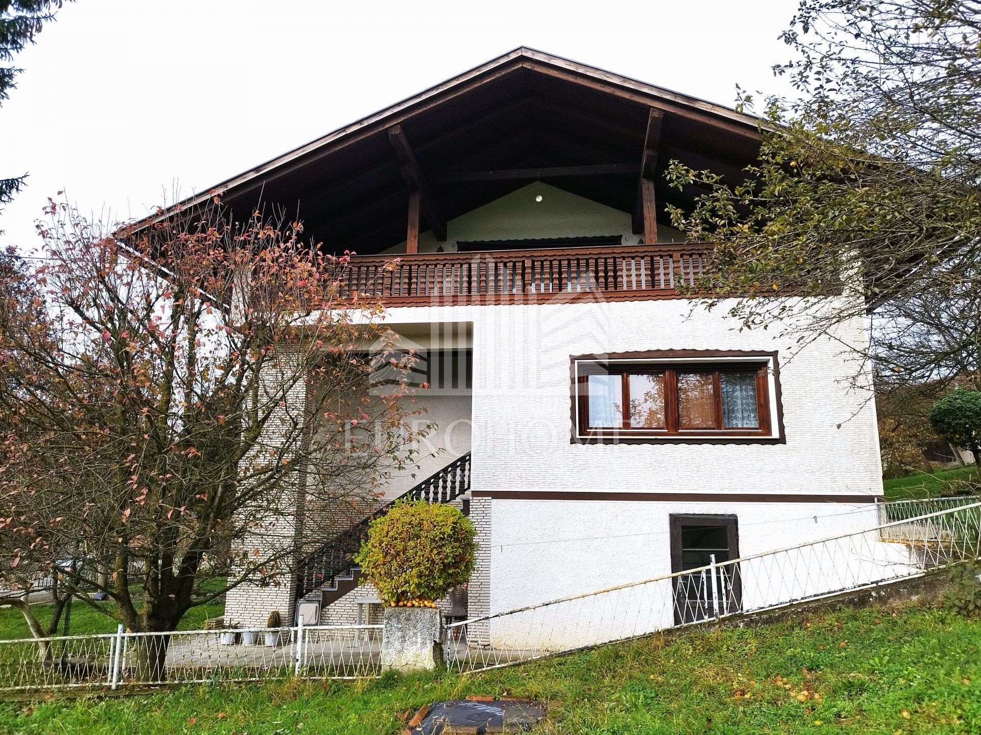 House - Dubravica 480m2