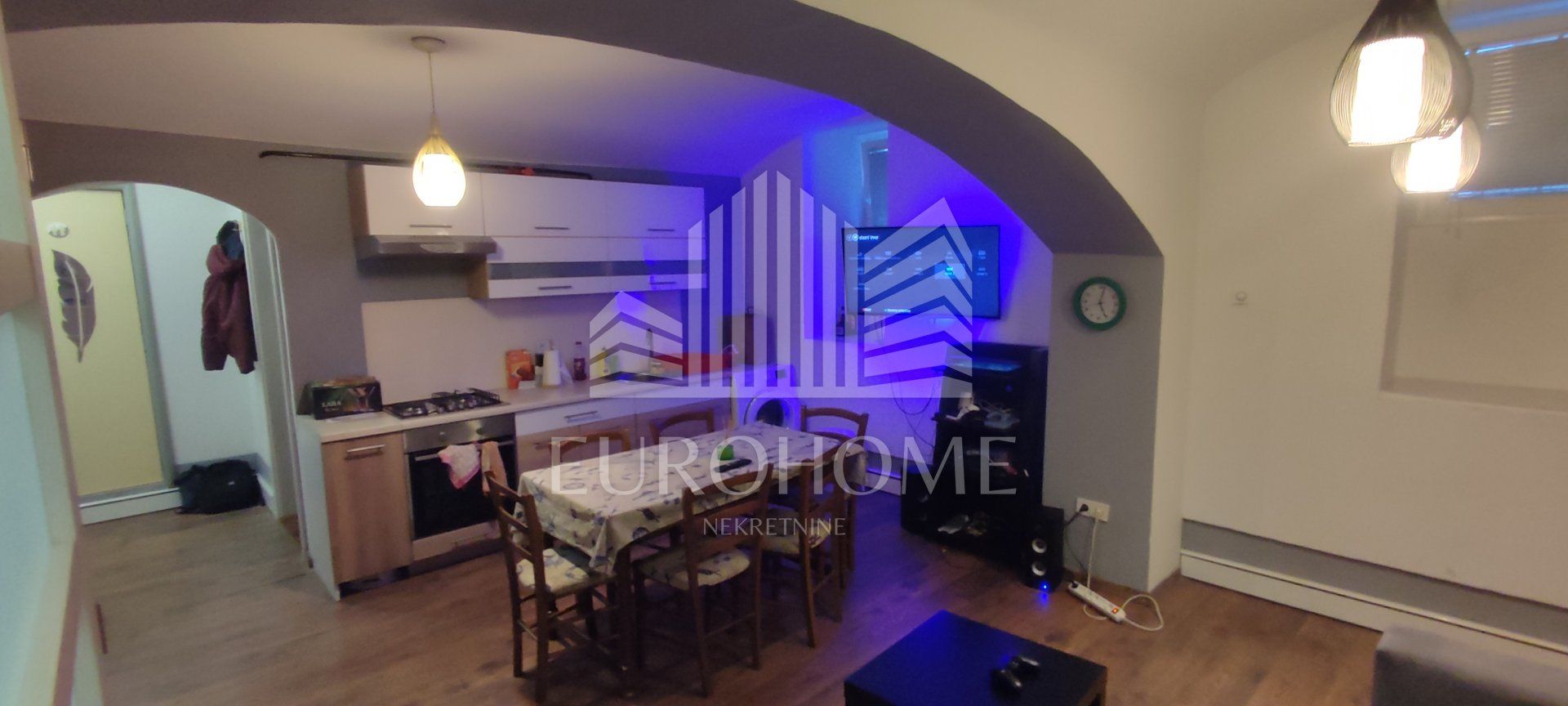 Apartment - Donji Grad 49.49m2