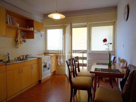 Apartment - Maksimir 82m2