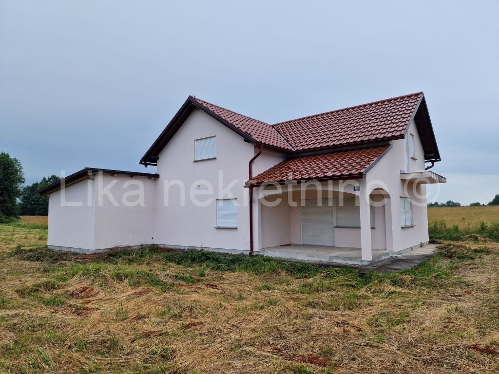 House - Gospić - Okolica 160m2