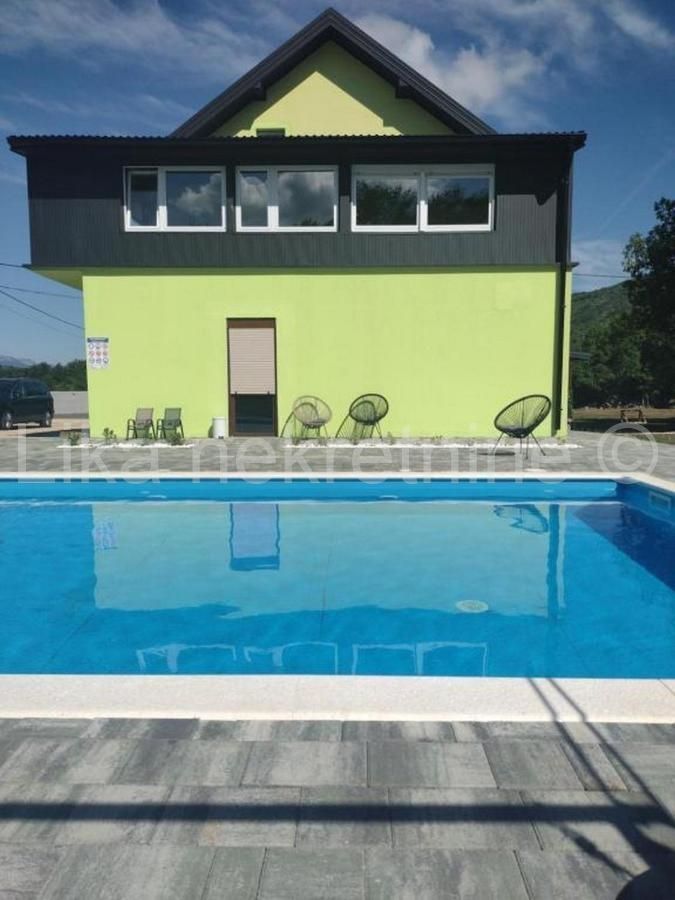 House - Lovinac 400m2