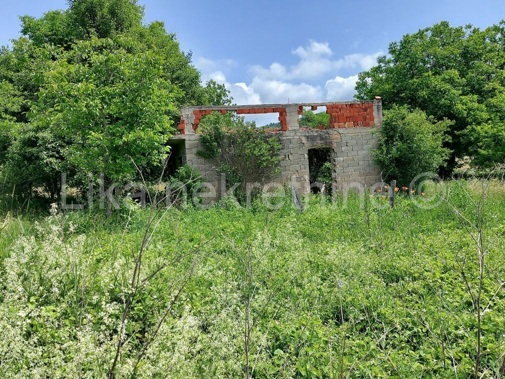 Land - Otočac 32497m2