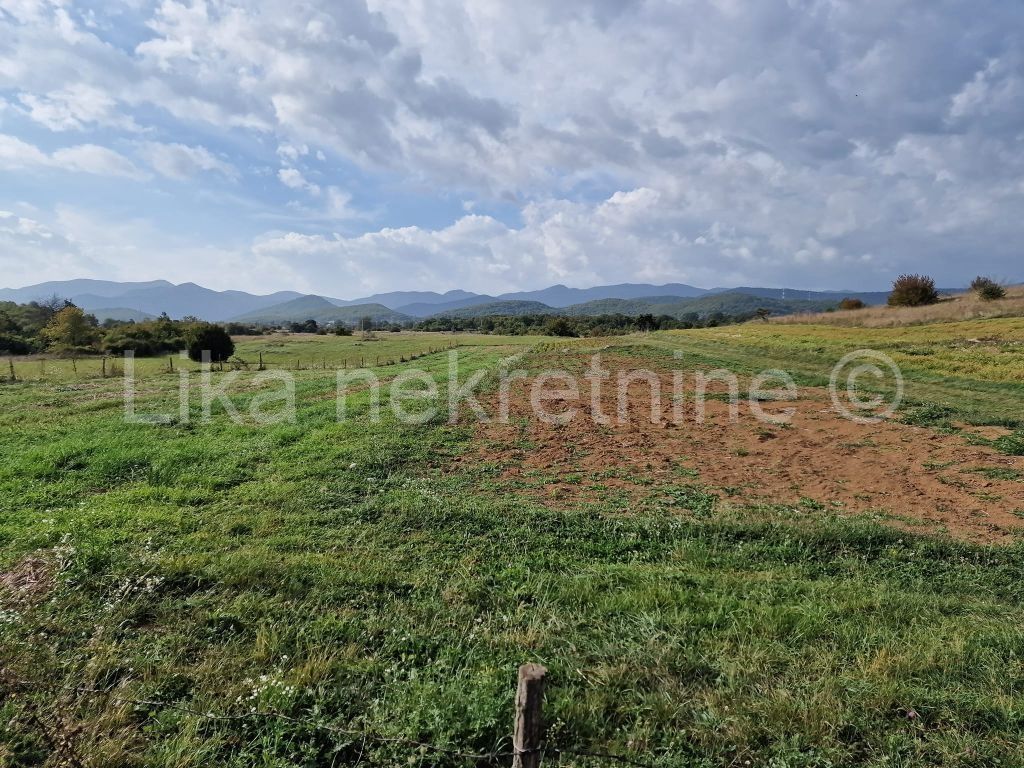 Zemljište - Otočac 9663m2