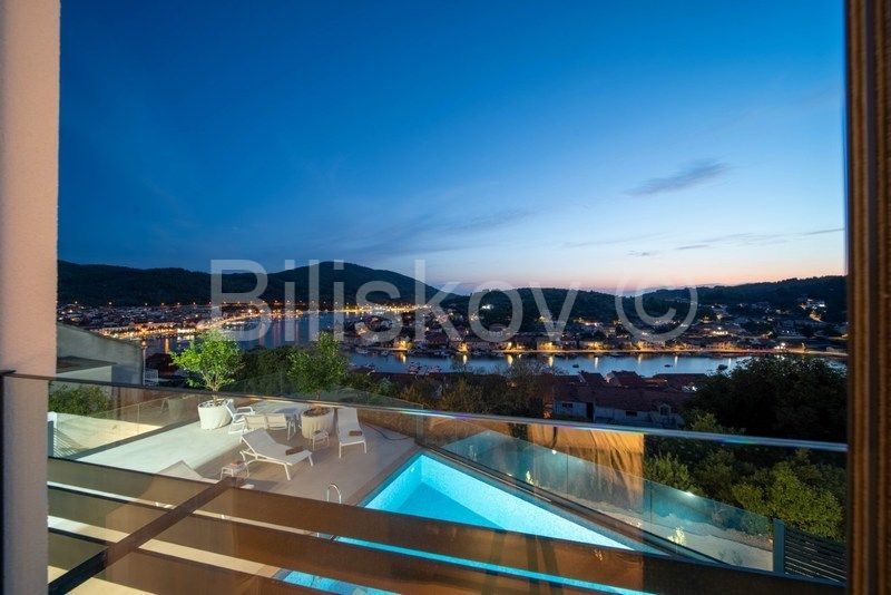 House - Vela luka 159m2