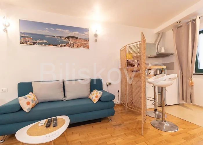 Apartment - Varoš, Split, 25m2