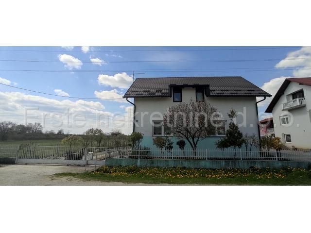 House - Jastrebarsko 281.58m2