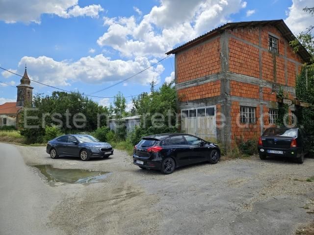 Commercial Space - Vrbovec 142m2