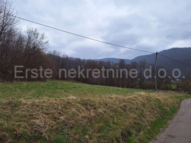 Land - Ogulin 1250m2