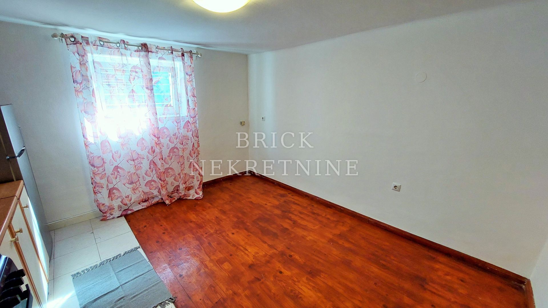 Apartment - Trešnjevka - Sjever 24m2