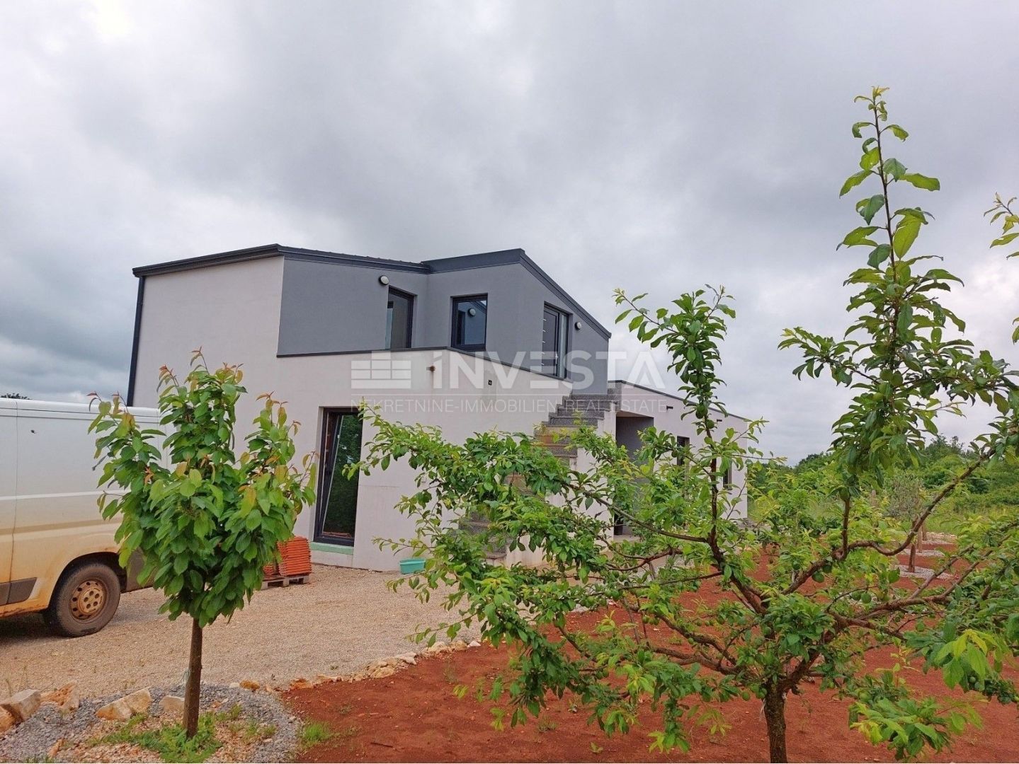 House - Tinjan 140m2