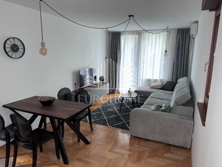 Apartment - Trnje 57m2