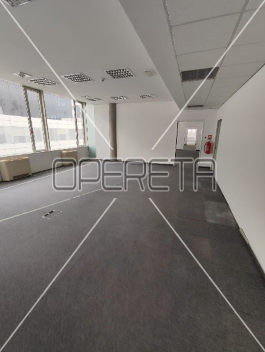 Commercial Space - Oreškovićeva ulica, Novi Zagreb - istok, Zagreb 960m2