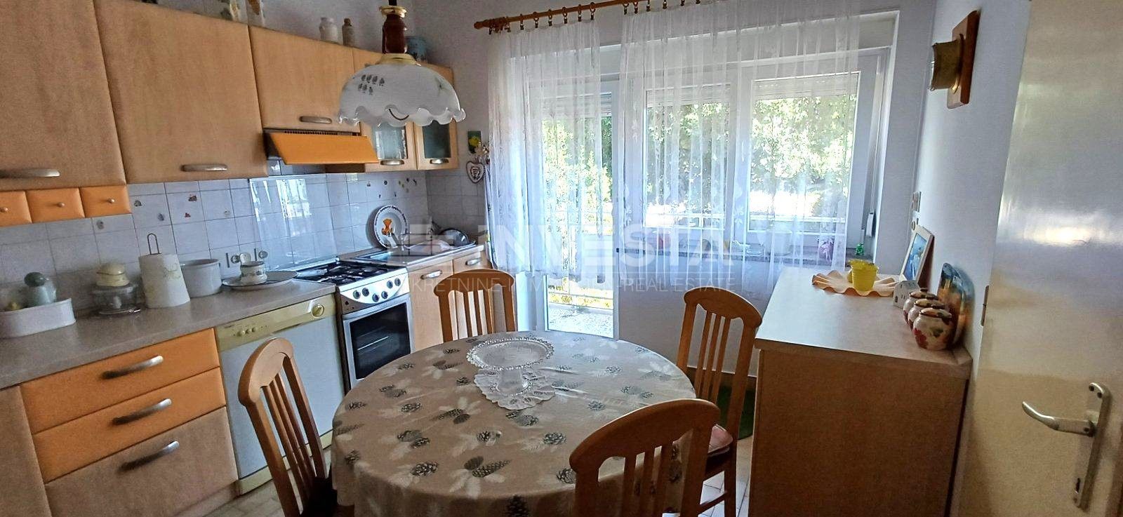 Apartment - Pula 65.69m2