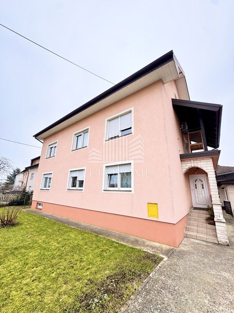 House, - Velika Gorica ,355m2