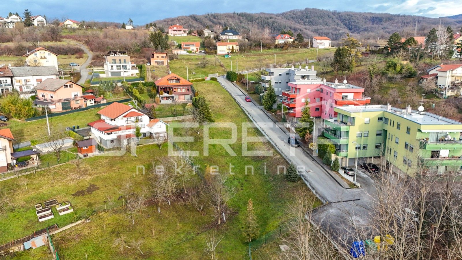 Zemljište, - Goljački breg, Vrapče-Podsused, Zagreb ,2215m2