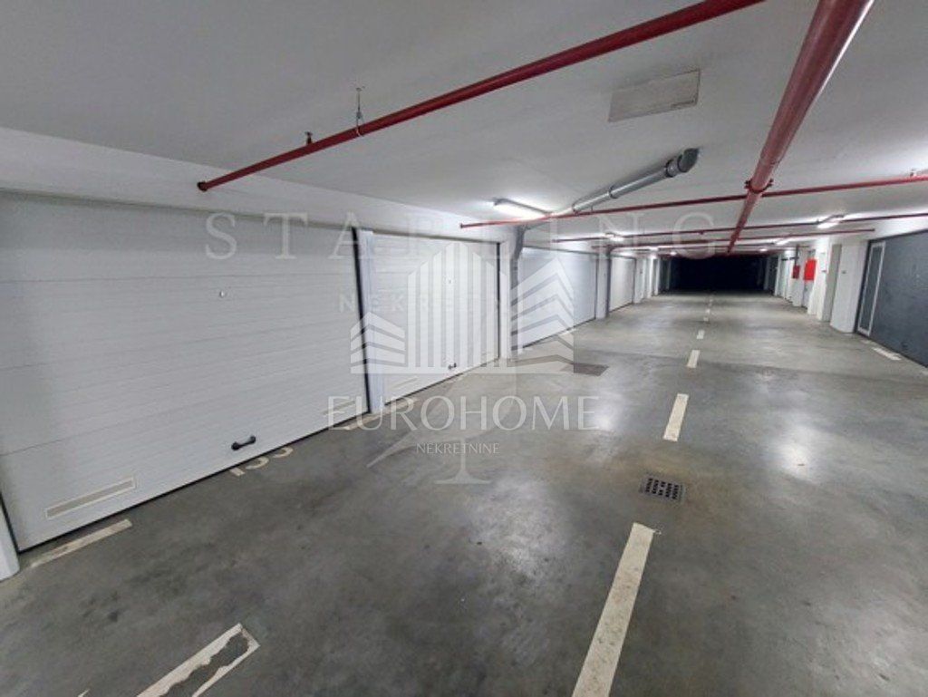 Garage - Trešnjevka - Sjever, 18.1m2